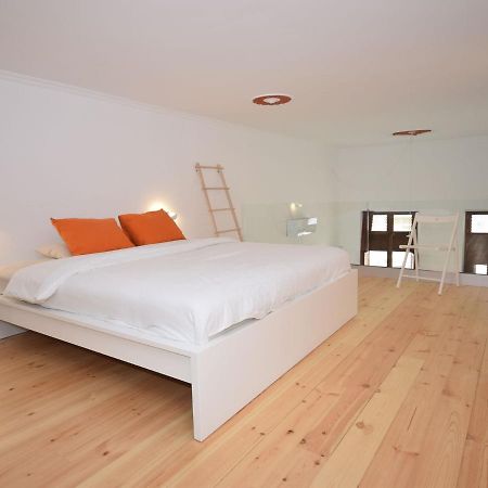 Modern Holiday Home In Olh O With Terrace โอลเญา ภายนอก รูปภาพ