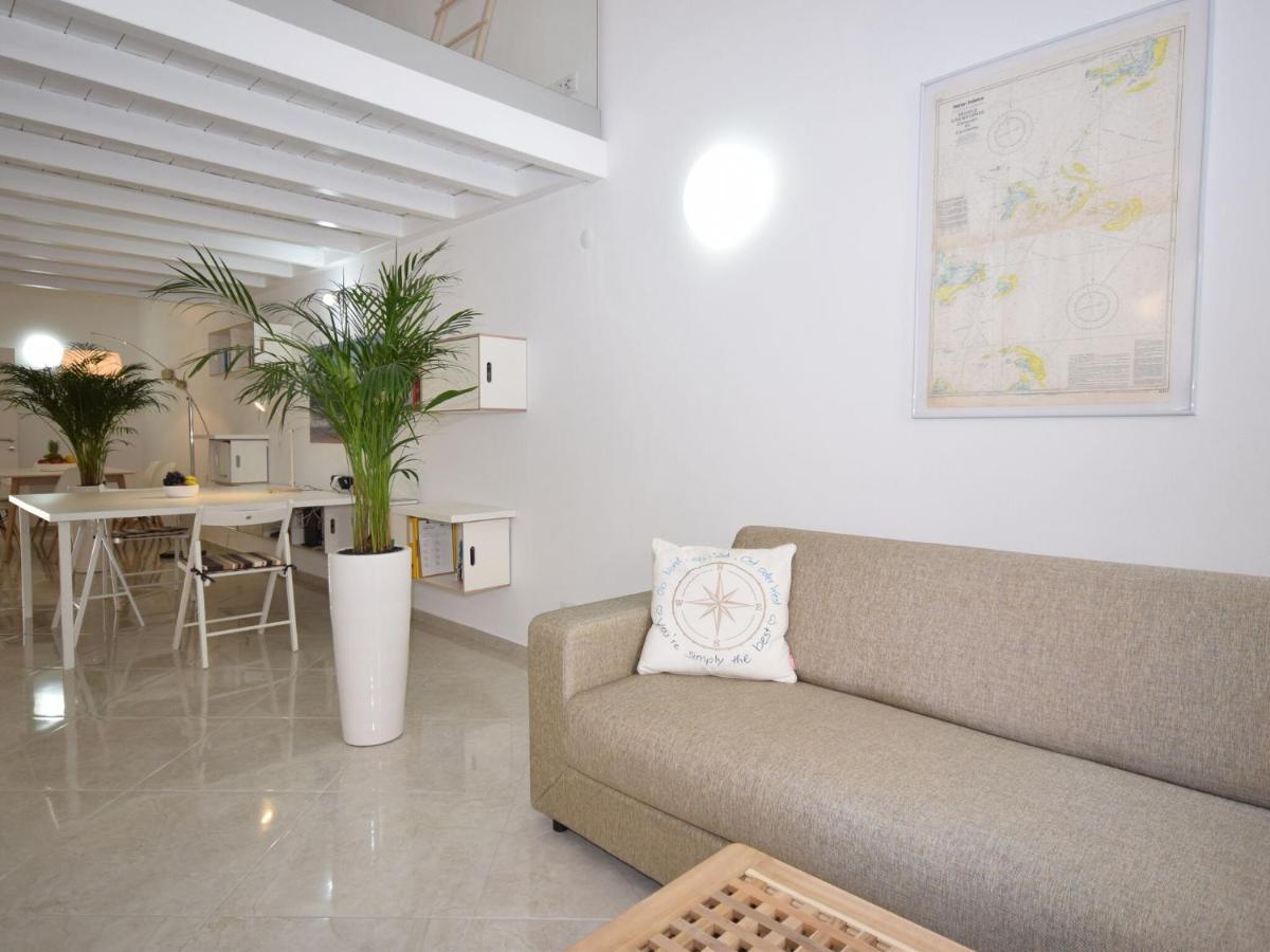 Modern Holiday Home In Olh O With Terrace โอลเญา ภายนอก รูปภาพ